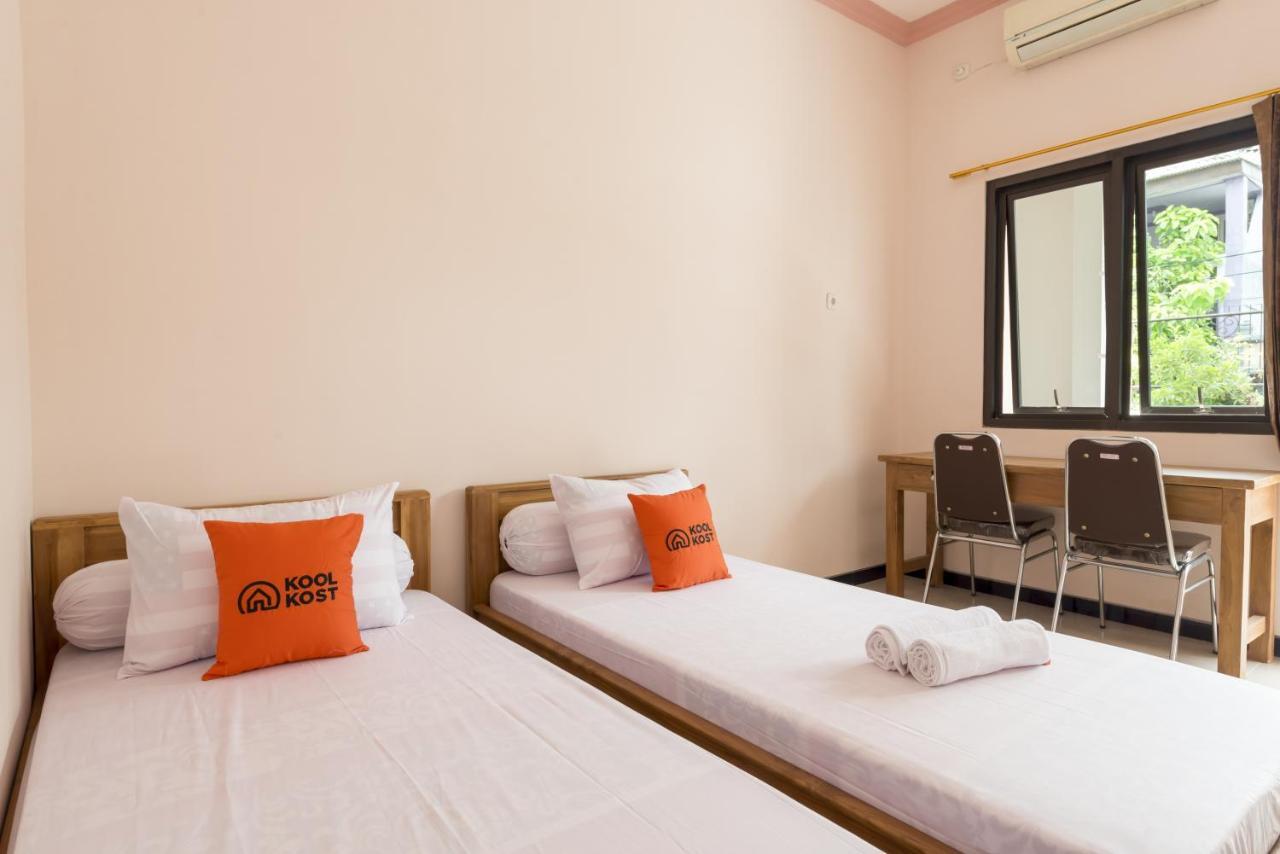 Koolkost Syariah Near Upn Veteran Hotel Medokanayu Ngoại thất bức ảnh