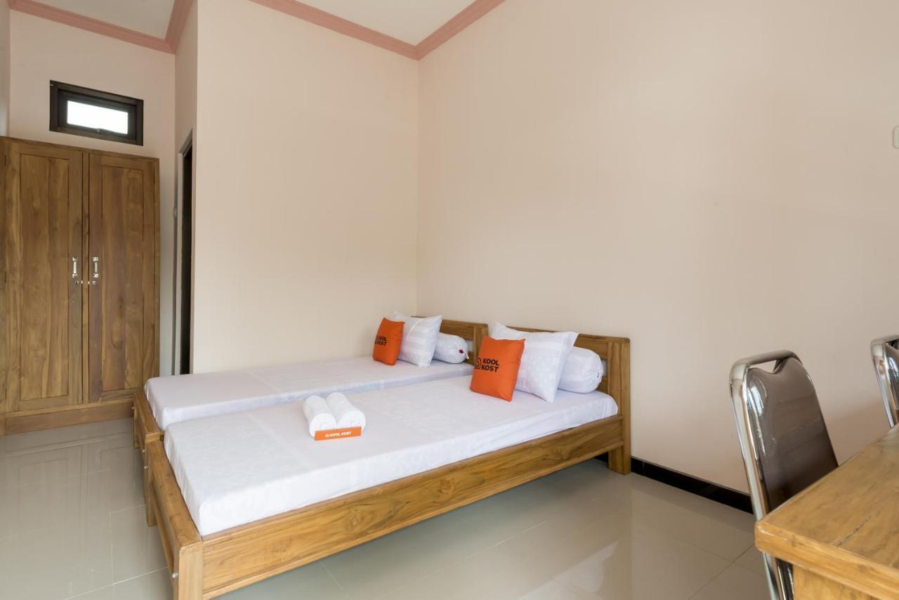 Koolkost Syariah Near Upn Veteran Hotel Medokanayu Ngoại thất bức ảnh